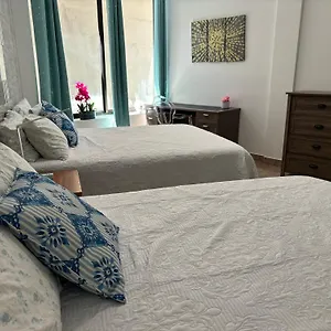  Apartment 2br Downtown High Ceiling Free Parking And Wifi